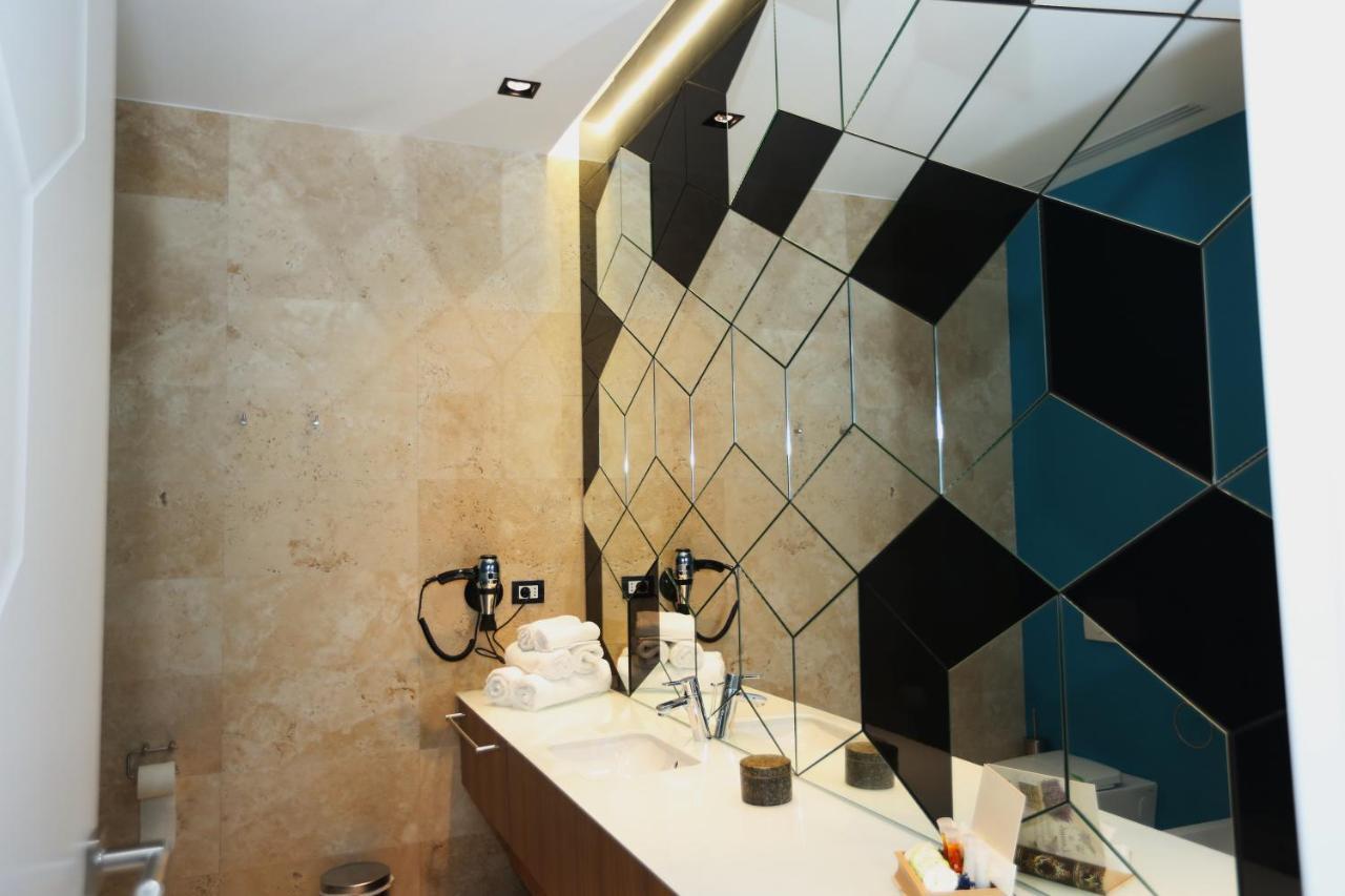 Valentino Rooms Focşani Exteriér fotografie