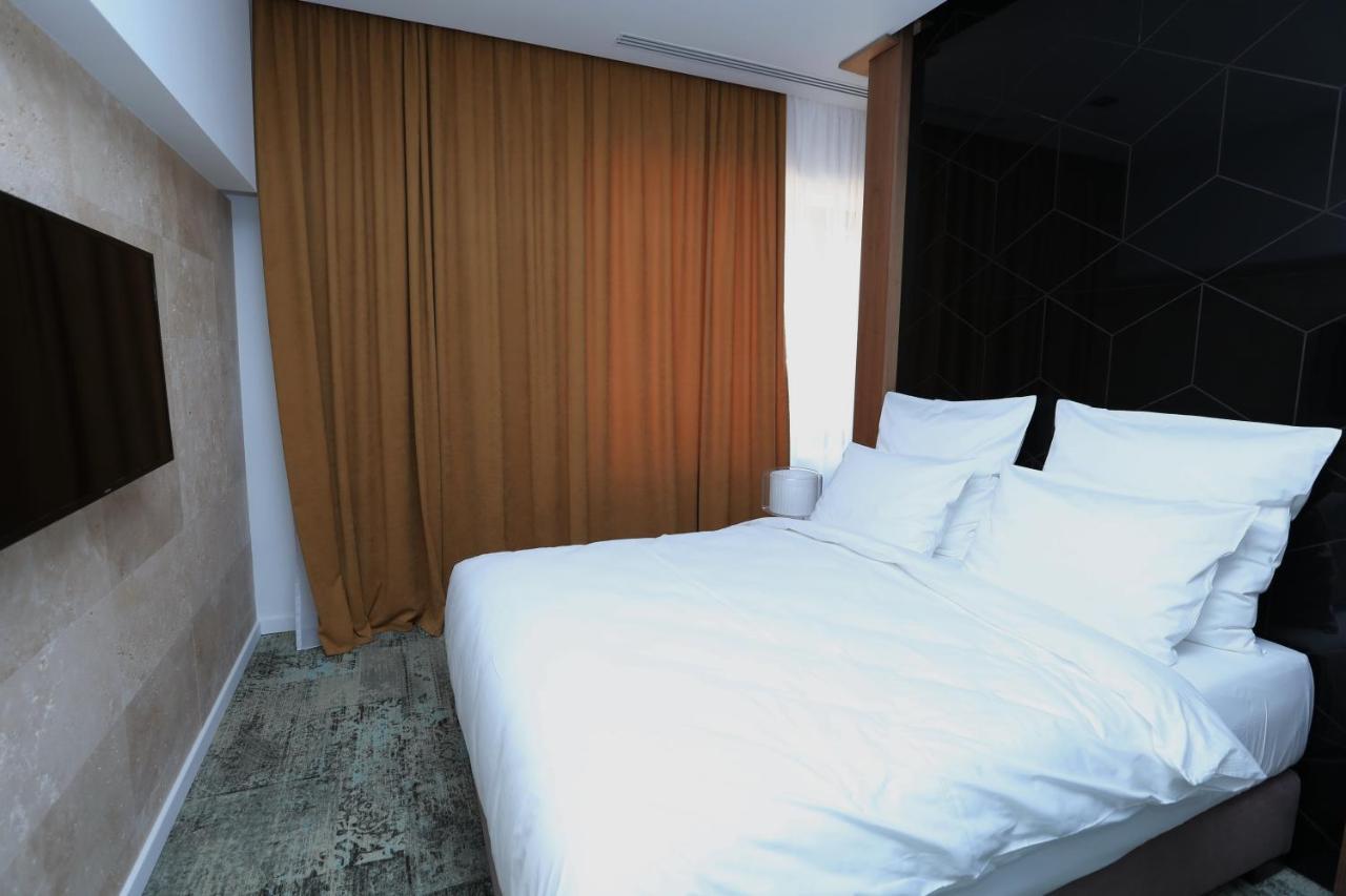 Valentino Rooms Focşani Exteriér fotografie