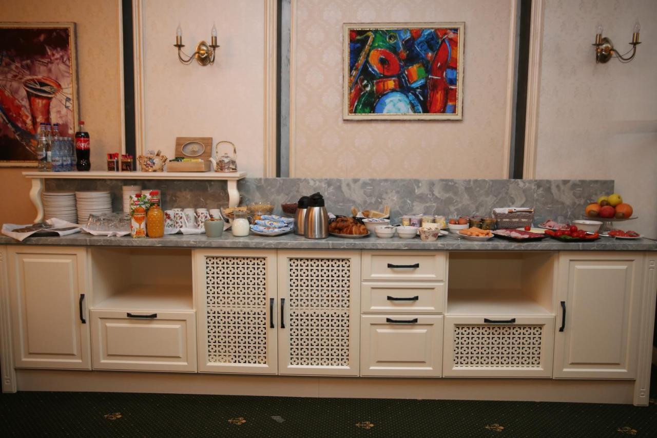 Valentino Rooms Focşani Exteriér fotografie